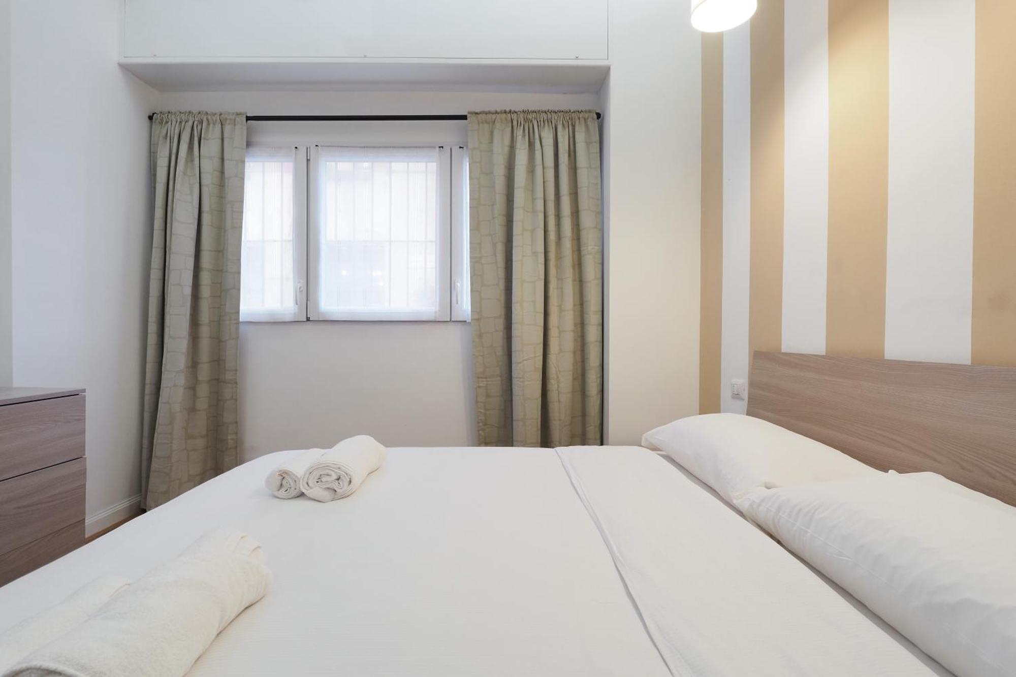 Apartamento Primopiano - Gluck B Milán Exterior foto